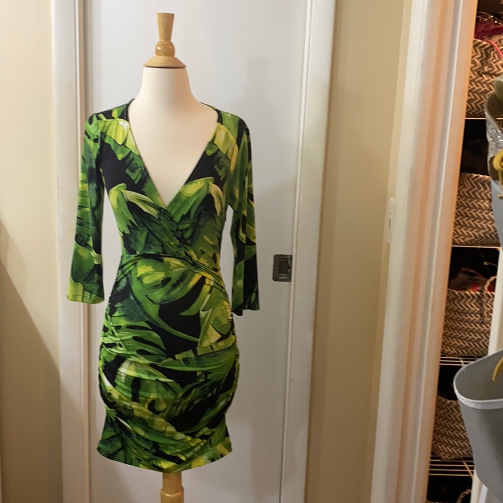 Great jungle print Dress